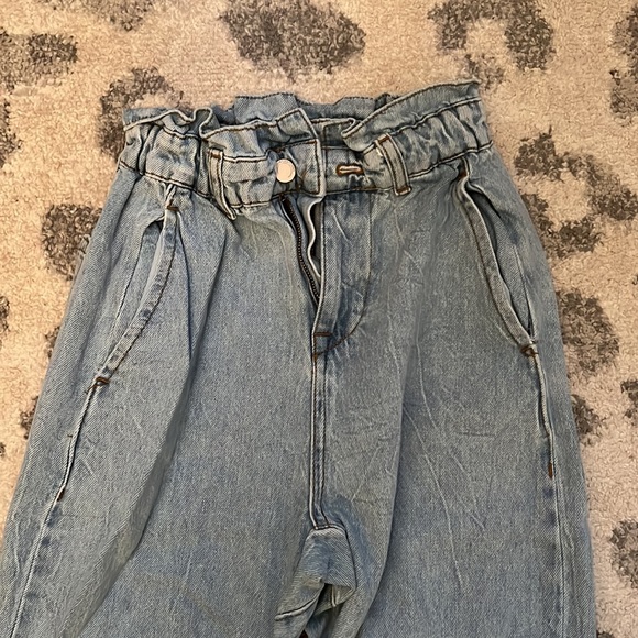 Zara size 0 paper bag waist denim - Picture 2 of 4